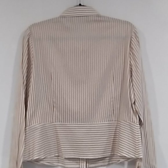 EXPRESS Womens Black Lace and Cream Semi Sheer Blouse Size - Picture 6 of 9